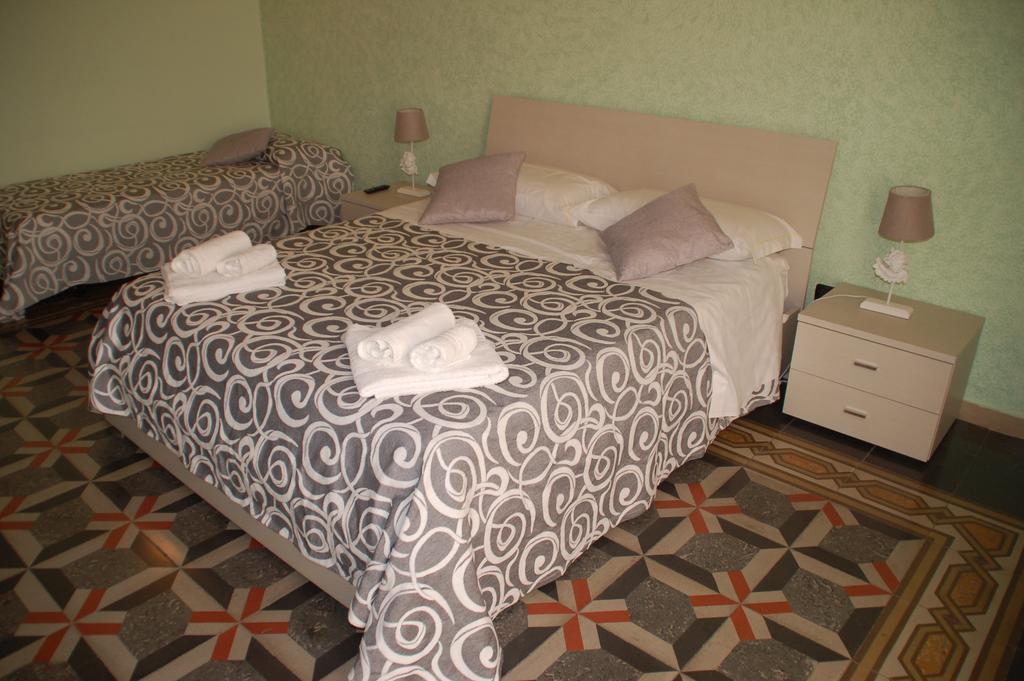B&B Emily Brindisi Dış mekan fotoğraf