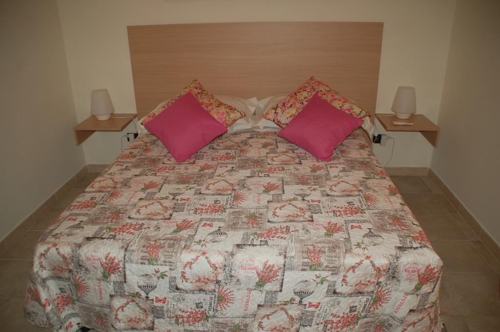 B&B Emily Brindisi Dış mekan fotoğraf